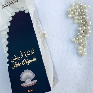 معطر جو وفراش نسيم للعود والعطور - 350 مل لؤلؤ ابيض معطر جو وفراش نسيم للعود والعطور - 350 مل لؤلؤ ابيض