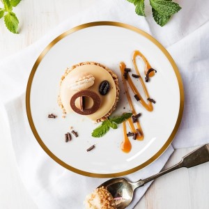 صحن بورسلان ابيض مع حز ذهبي 6 انش