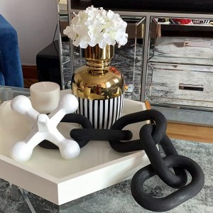 جنزير خشب ديكور لون اسود فاتح طول 55 سم جنزير خشب ديكور لون اسود فاتح طول 55 سم