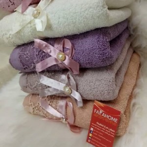 بشكير دانتيل عرايسي جديد قطعة واحدة بشكير دانتيل عرايسي جديد قطعة واحدة