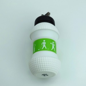 مطرة / شيكر سيلكون ابيض 550 مل CH4