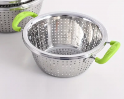 مصفاة بيدين ملون ستانلس 28سم