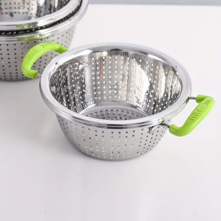 مصفاة بيدين ملون ستانلس 32سم