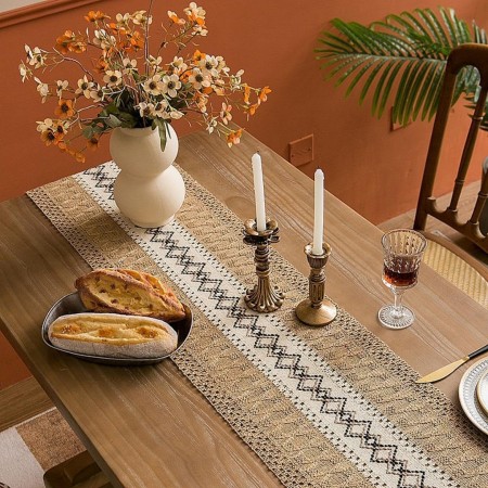 رنر طاولة خيش مع شراشيب 