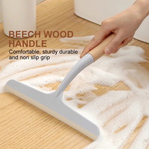 قشاطة مجلى بلاستيك ابيض مع يد خشب بامبو