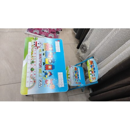 طاولة اطفال مع كرسي