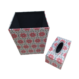 طقم سلة مع بكيت محارم نقش فلاحي طقم سلة مع بكيت محارم نقش فلاحي