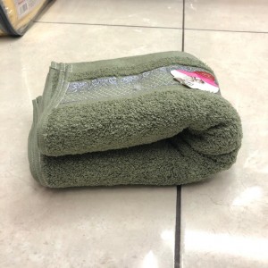 جوز بشاكير سفرة مقاس 70 × 50 جوز بشاكير سفرة مقاس 70 × 50