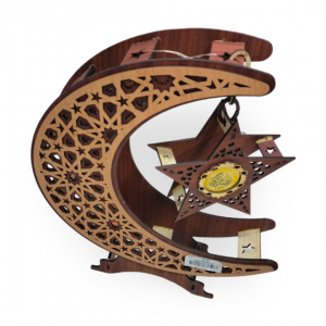 هلال رمضان خشبي حجم جامبو ذهبي 50 × 40 سم