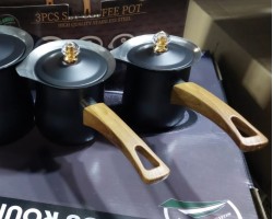 طقم  غلايات قهوة اسود فخم ثقيل يد عظم لون خشبي مع غطاء 3 قطع