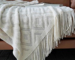 ثرو - شرشف كنب صوف معينات هندي ابيض  140 × 170 سم