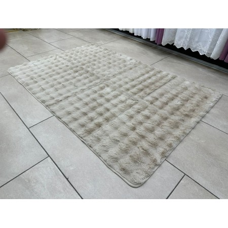 دعسة فروة ارنب نافر بابلز 70 × 120  لون زهري