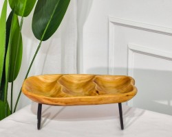 جاط تقديم فاكه - مكسرات - كاندي من الخشب الطبيعي مقسم مع رجلين قاعدة حديد لون اسود مقاس 37 × 22