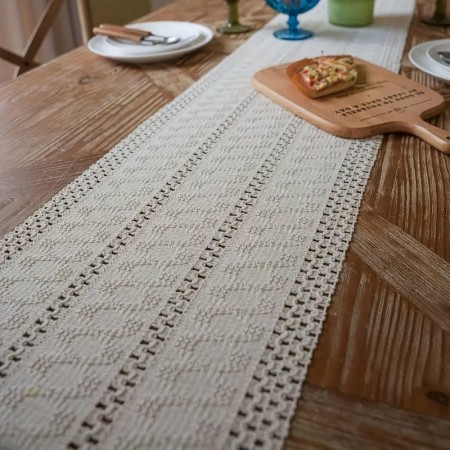 شرشف رنر خيش هدب بيرو صنارة مكرميه مقاس 30 ×  180 سم