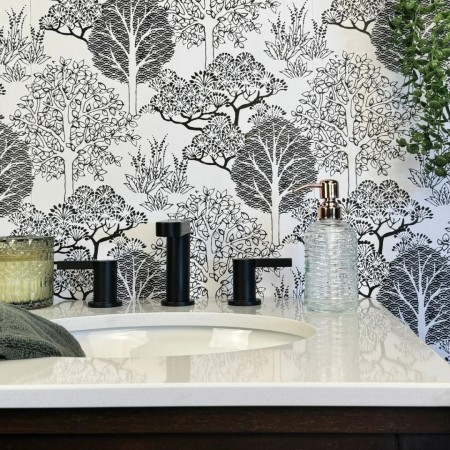 علبة شامبو - بخاخ صابون سائل زجاج غطاء مذهب كبس