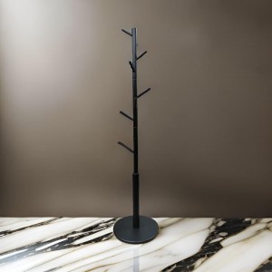 شماعة ملابس خشبية JYSK قاعدة مدور ثقيل اسود شماعة ملابس خشبية JYSK قاعدة مدور ثقيل اسود