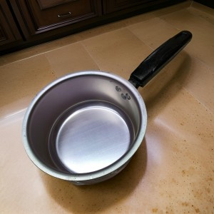 قلايه - كسروله المنيوم 16 سم مع غطا يد اسود CEP