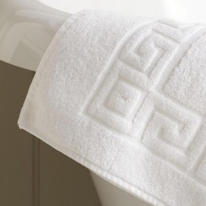 دعسة قدم بشكير ابيض سادة 60×80 صناعة مصرية دعسة قدم بشكير ابيض سادة 60×80 صناعة مصرية