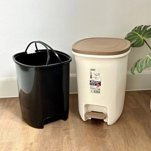 سلة مهملات دعسة بلاستك بيج مربع M41-17 29.5 × 24.5 × 32cm سلة مهملات دعسة بلاستك بيج مربع M41-17 29.5 × 24.5 × 32cm