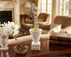 مبخرة مدور مخروط عظم ابيض/أسود حجم وسط