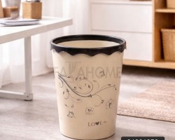 سلة مهملات نفايات بلاستك صغير 20 × 23 سم / سطل / دلو مهملات حجم صغير