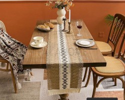 شرشف طاولة سفرة رنر / بيرو مقاس  30 × 180 سم شرشف طاولة سفرة خيش قش مطرز اطراف شراشيب