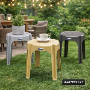 اسكملة / مقعد / طربيزة بلاستيك مربعة سادة الوان