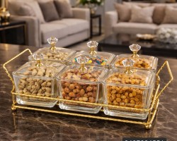 طقم مضيفة 6 صحون زجاج محزز مع غطا وستاند ذهبي طقم مضيفة 6 صحون زجاج محزز مع غطا وستاند ذهبي