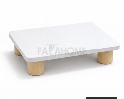 ستاند ديكور بوهيمي مستطيل ابيض مع ارجل خشب 