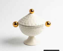 تمرية - مضيفة كاندي معدن مدور حجم صغير تفضيل غطا مخروطي ويدين ذهبي وقاعدة 12 × 14 سم