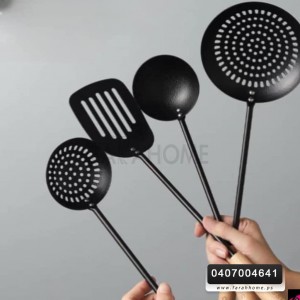 مغرفة - مصفاة شبك مجوز معدن اسود يد خشب GUANGDA