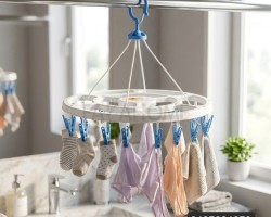 منشر ملابس مع حمالة ملاقط - علاقة ملابس مدور بلاستيك ثقيل