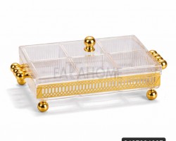 مضيفة - صينية تقديم اكريلك مقطعة مستطيلة مع 6 علب كاندي / مكسرات نقش CNC ذهبي حجم 28 × 19 سم مضيفة - صينية تقديم اكريلك مقطعة مستطيلة مع 6 علب كاندي / مكسرات نقش CNC ذهبي حجم 28 × 19 سم