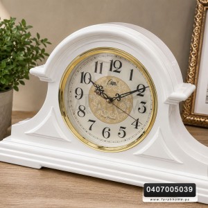 ساعة لون ابيض مع ستاند قاعدة لون بني / ابيض مقاس 47 × 30 سم 