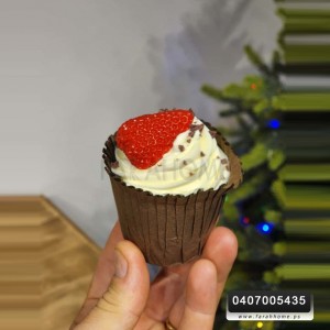 مغناطيس ديكور ثلاجة قطعة كب كيك مدور مشرف 