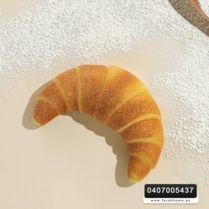 قطعة زينة ديكور سكوشي شكل كرواسون