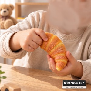 قطعة زينة ديكور سكوشي شكل كرواسون