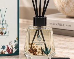 معطر جو سائل مع عيدان علبة زجاج 180مل 
