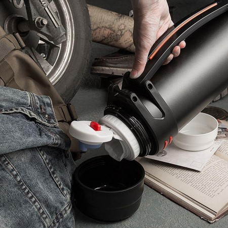 تيرموس حجم كبير 2 لتر / ثيرموس / حافظة مياه ساخن بارد ستانلس غطاء لف 1/2 تيرموس حجم كبير 2 لتر / ثيرموس / حافظة مياه ساخن بارد ستانلس غطاء لف 1/2