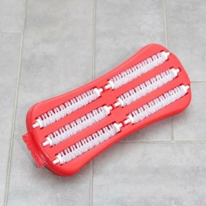 لمامة / فرشاة تنظيف السجاد اليدوية 6 عيون مع امكانية اضافة عصا L-060