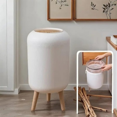 سلة مهملات غطا بامبو مع ارجل قواعد بلاستيك بيضاوي - مدور - مربع / دلو / سطل