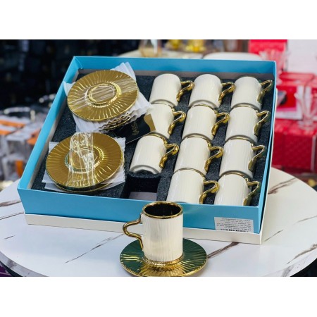 طقم 12 فنجان / فناجين قهوة مع يد مع استكانات 12 صحون ذهبية 24 قطعة بروز ADC طقم 12 فنجان / فناجين قهوة مع يد مع استكانات 12 صحون ذهبية 24 قطعة بروز ADC