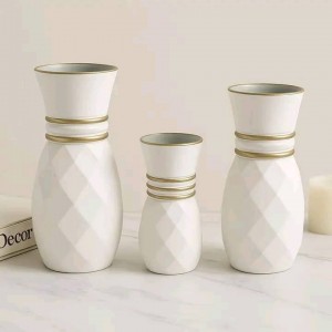 طقم فازات - تحف زجاج مرسم اسلامي 3 قطع