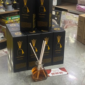 معطر جو علبة سائل اشكال عيدان AROMA DIFFUSER - توزيعات معطر جو علبة سائل اشكال عيدان AROMA DIFFUSER - توزيعات