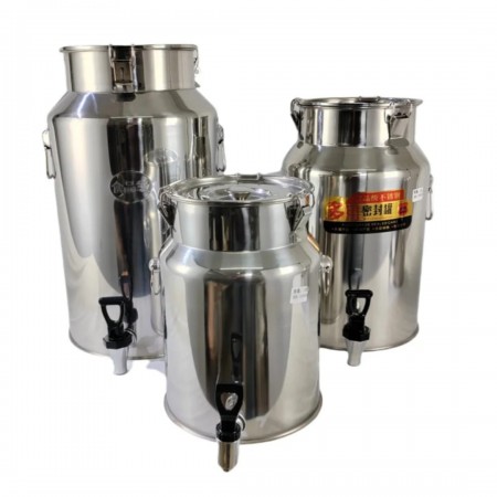 جلن /جرة زيت - حليب ستانليس مع حنفية 14 لتر مقاس 32 × 24 سم جلن /جرة زيت - حليب ستانليس مع حنفية 14 لتر مقاس 32 × 24 سم