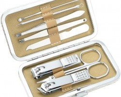 طقم شنتة قصاصات ومقص عناية أظافر7 قطع