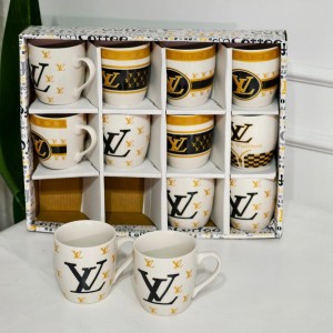 طقم كاسات ماغ بورسلان 12 قطعة ابيض مرسم اشكال مع خطوط N15-19