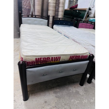 سرير نوم مفرد حديد مع تنجيد مدهون صناعة محلية - تخت حديد منجد مقاس 190 × 80 سم