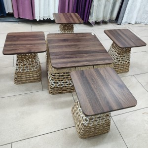 طقم طاولة وسط مربع مع 4 اسكملات مخروط صنارة نسيج قش مجدول