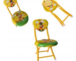 كرسي اطفال معدن مع زمور